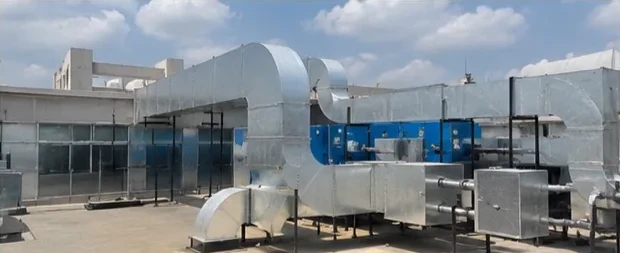 Rooftop HVAC duct installation